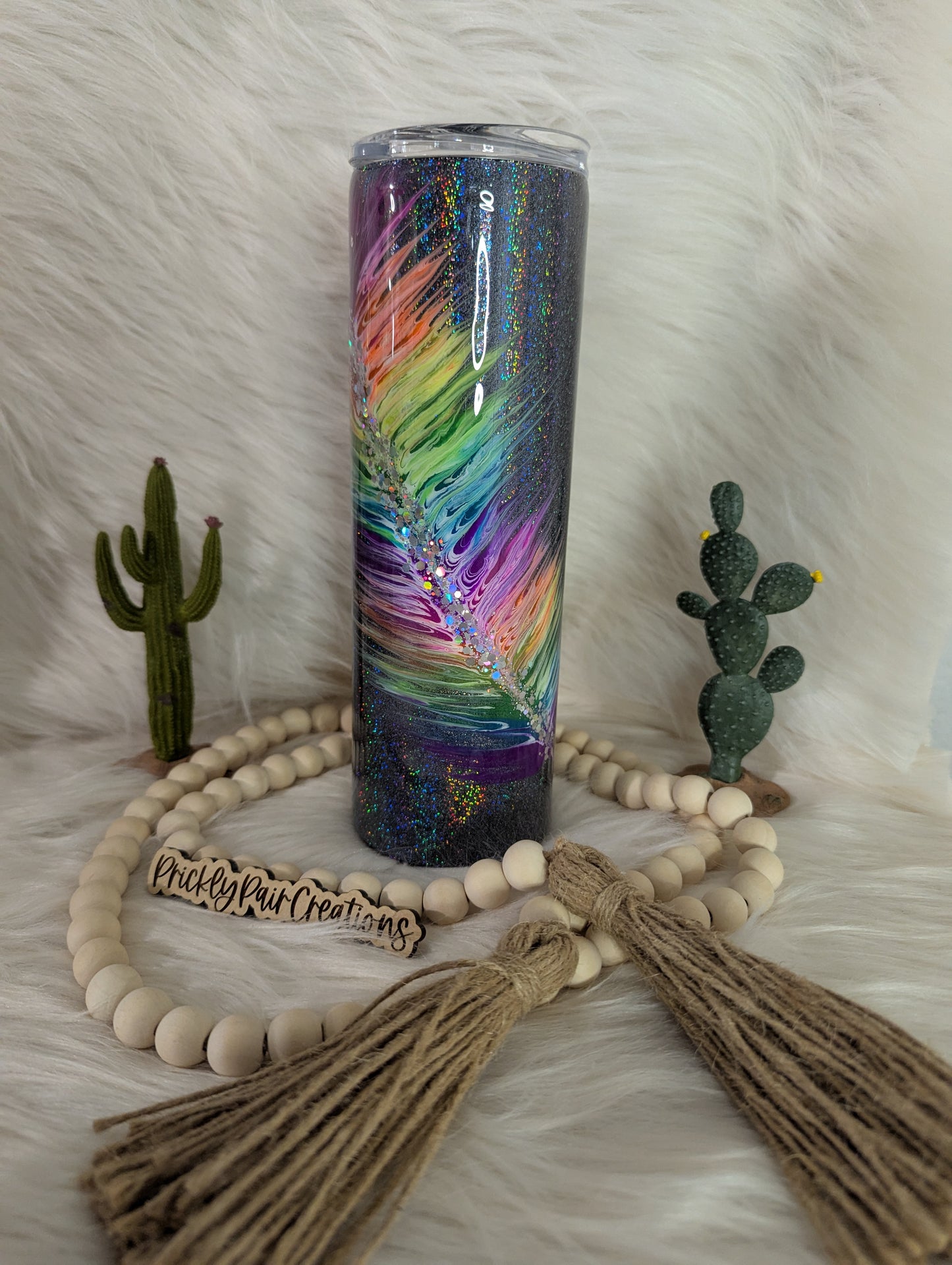#7 30oz Skinny- Neon Feather