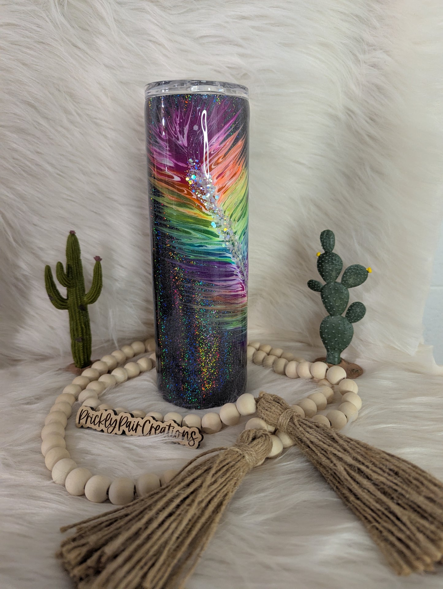 #7 30oz Skinny- Neon Feather