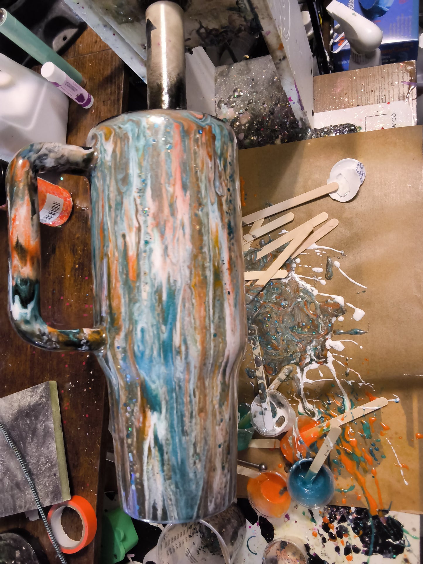 40oz big swig - teal/ orange Vertical illusion