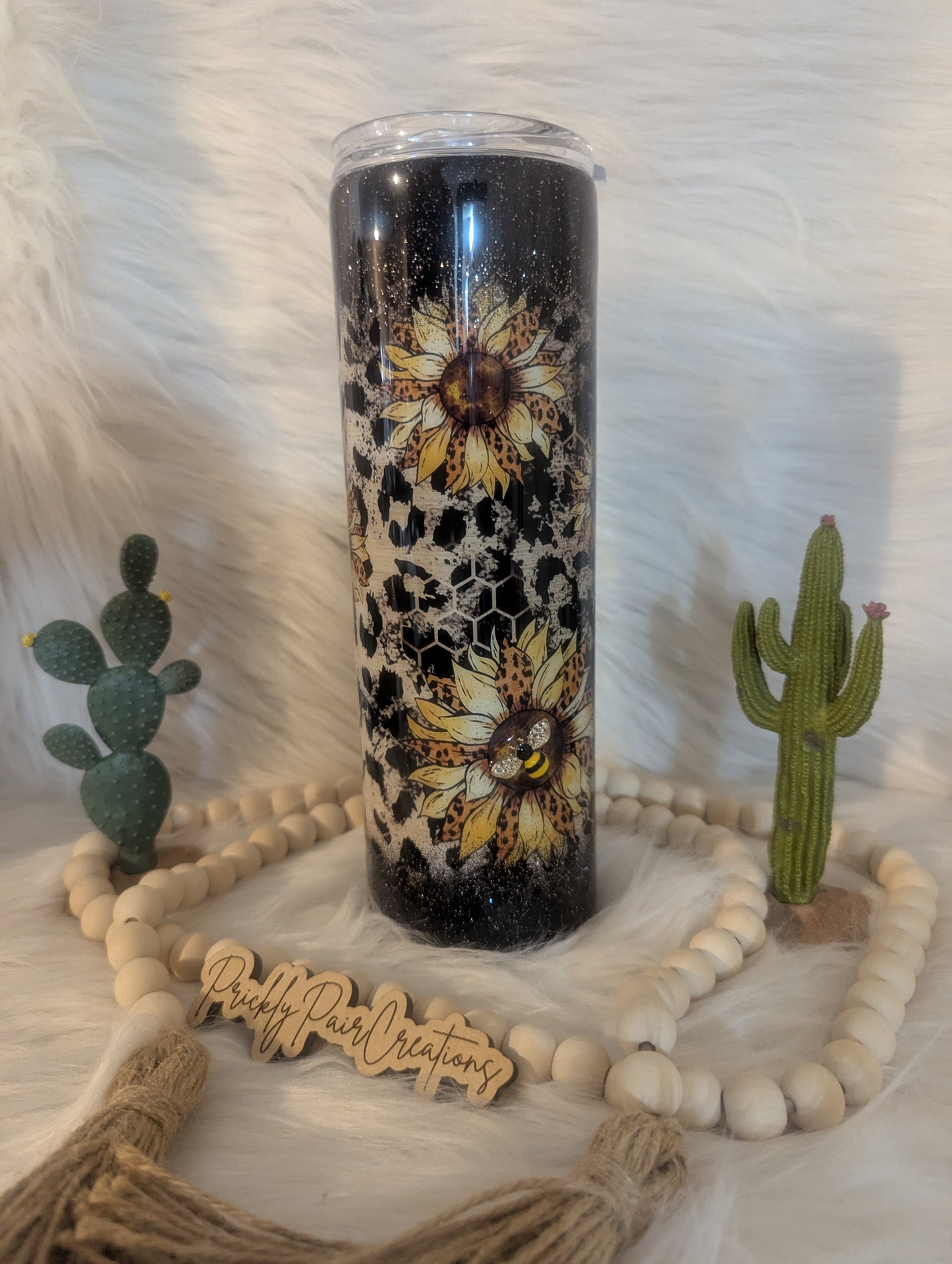 #37 30oz Skinny- Bee Kind