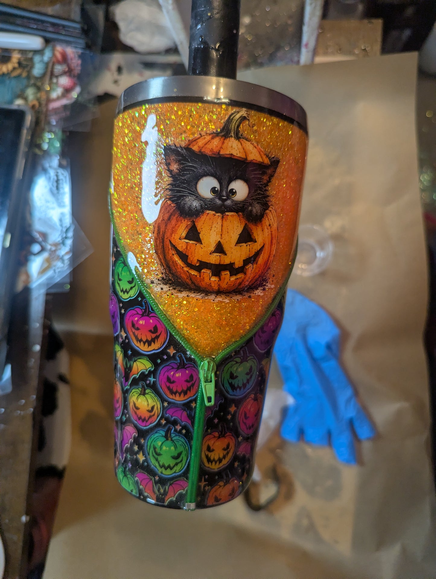 32oz Neon Pumpkins zipper To Go Buddy (FrostBuddy)