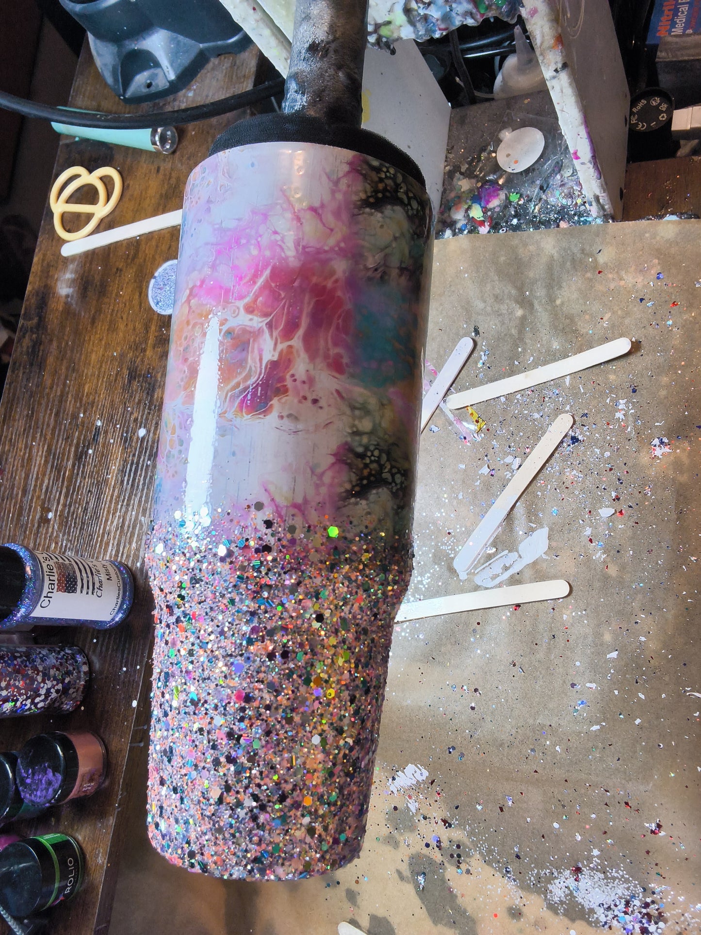 30oz Big Swig- Paint Pour Junk In Trunk
