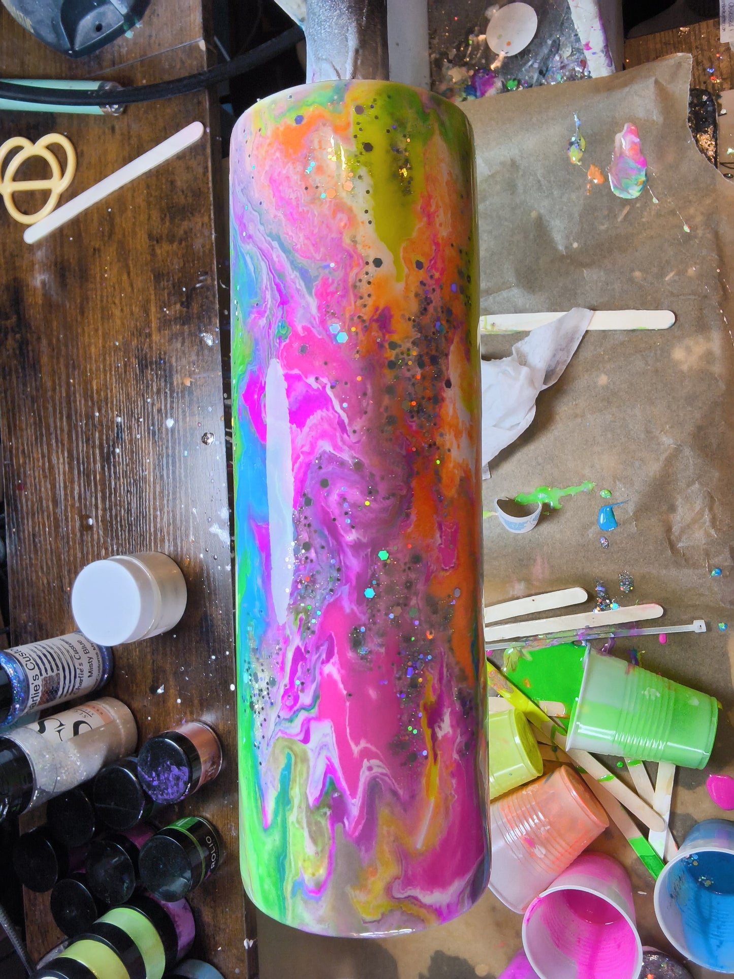 30oz Duo Skinny Neon Spellbinder