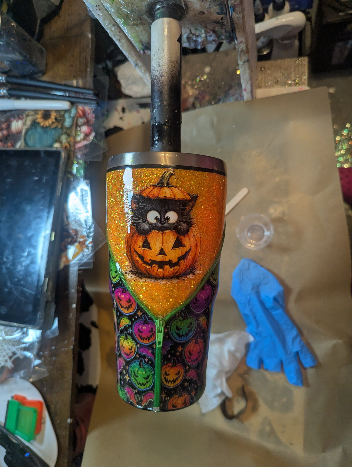 32oz Neon Pumpkins zipper To Go Buddy (FrostBuddy)